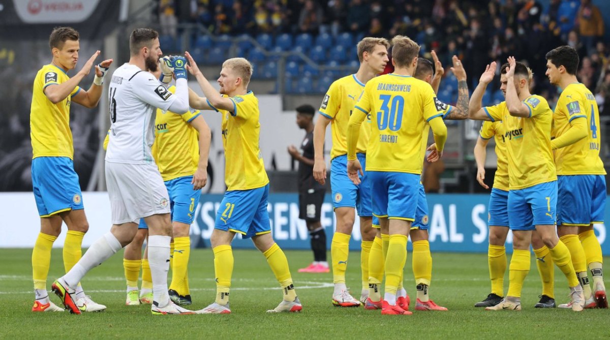 Eintracht Braunschweig  Türkgücü München