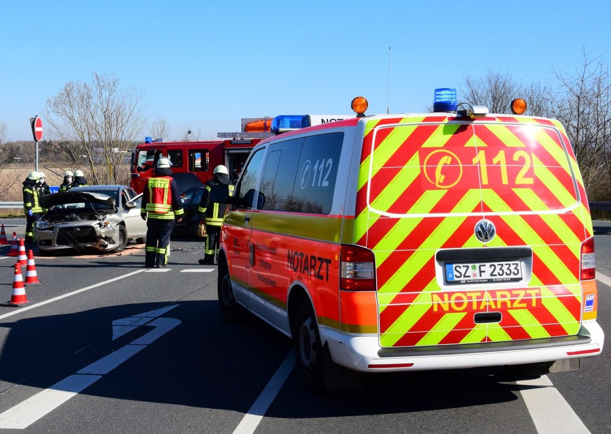 unfall schladen wolfenbüttel a36 b82