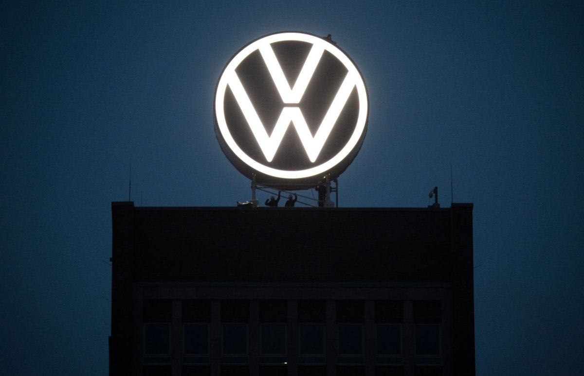 vw nacht logo abend dunkel