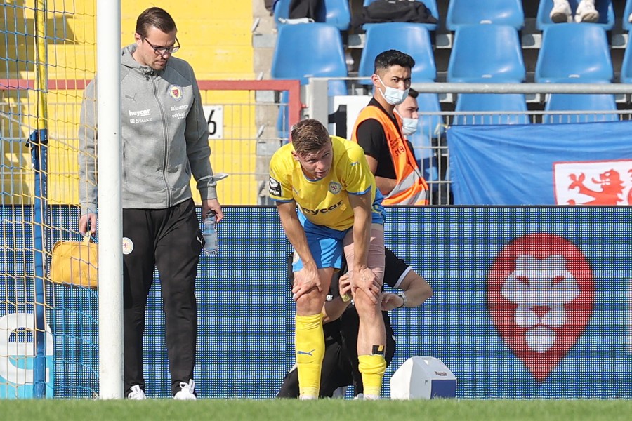 Luc Ihorst zog sich im Heimspiel von Eintracht Braunschweig gegen Waldhof Mannheim einen Muskelfaserriss zu.