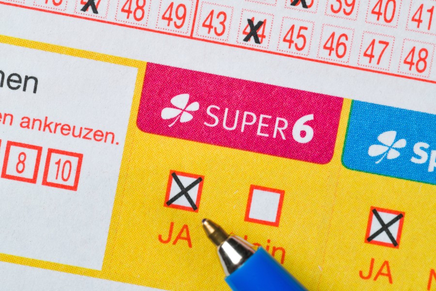 Große Freude bei mehreren Lotto-Spielern aus Niedersachsen! (Symbolbild)