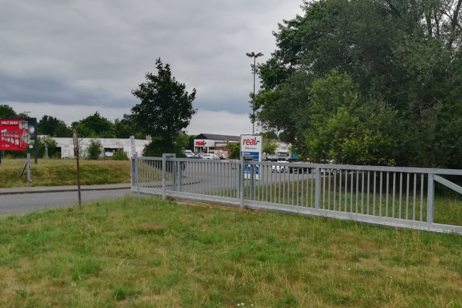 Schon früher hatte es immer wieder Berichte über das Gelände rund um den Real-Markt an der Berliner Straße in Braunschweig gegeben. 