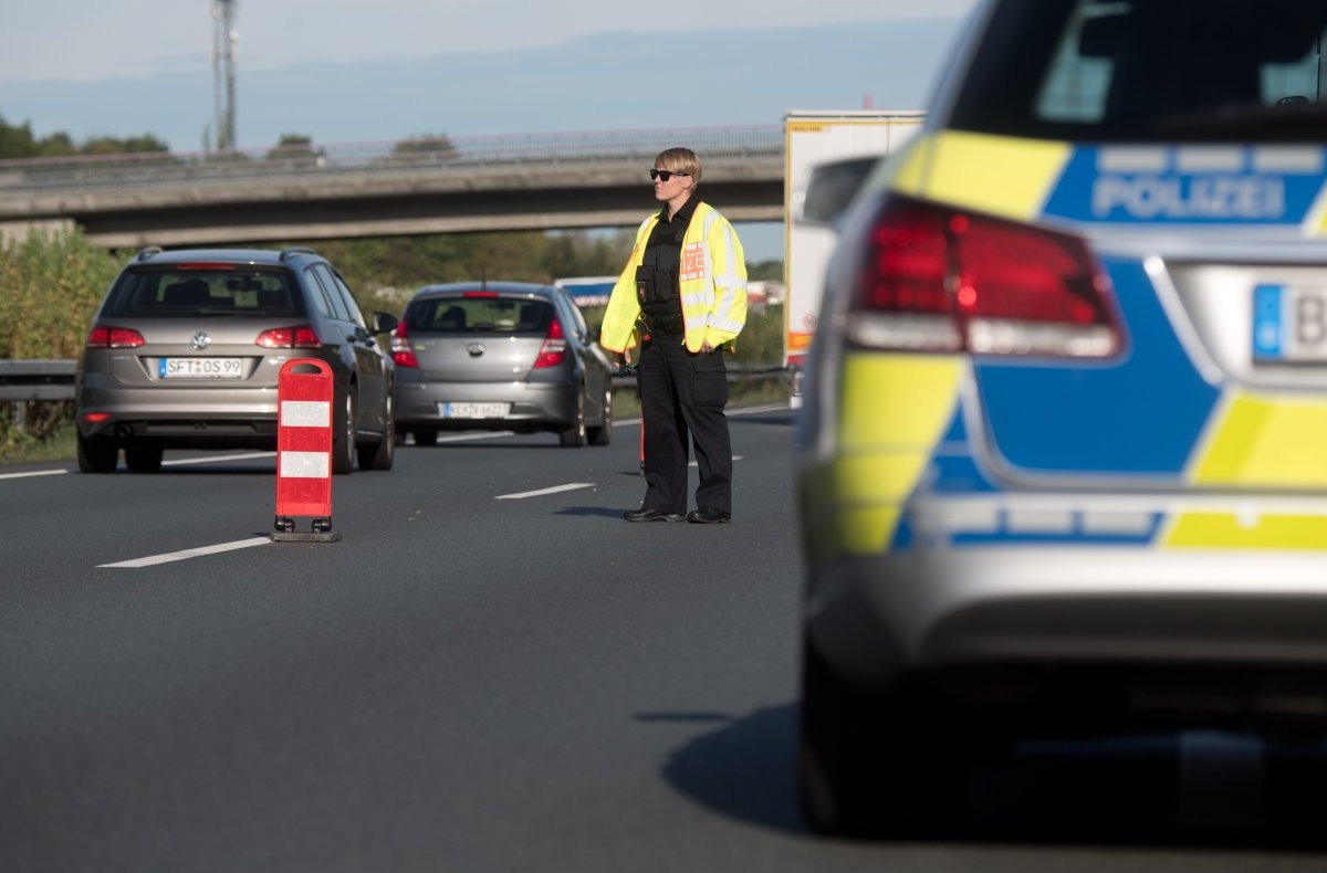 a2 autobahn hannover polizei unfall lkw