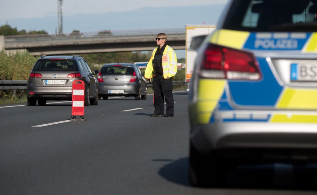 a2 autobahn hannover polizei unfall lkw