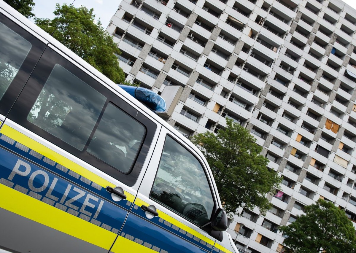 corona göttingen hochhaus polizei iduna