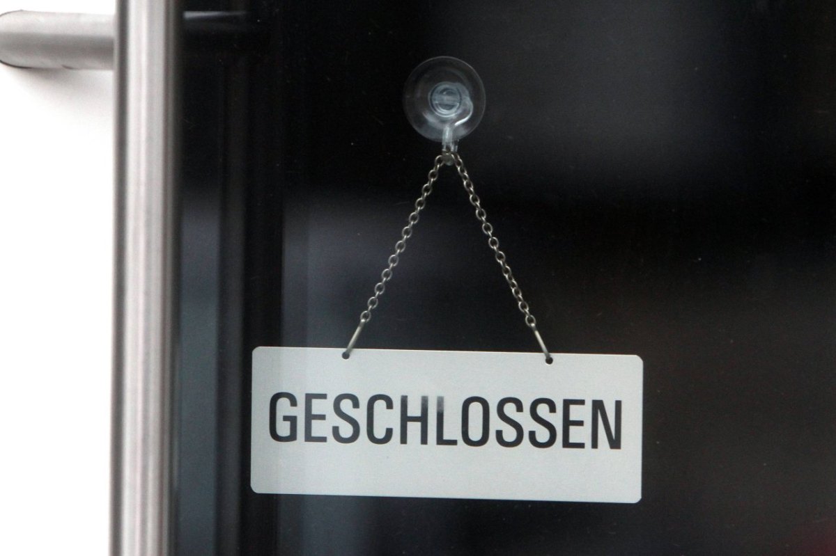 geschlossen schild.jpg