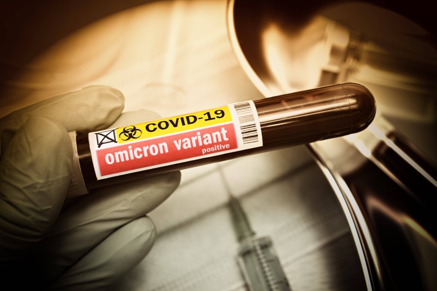 Das Landesgesundheitsamt befürchtet, dass sich die Omikron-Variante des Corona-Virus nicht aufhalten lässt. (Symbolbild)