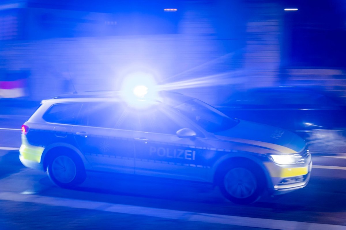 polizei salzgitter blaulicht nacht