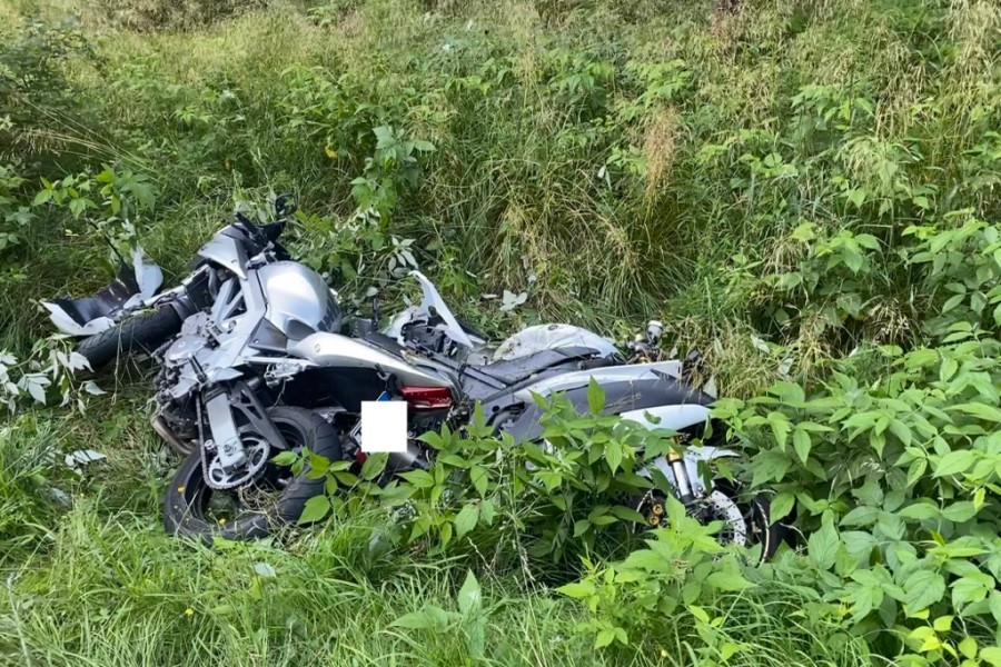 Vier Motorräder waren in den Unfall verwickelt.