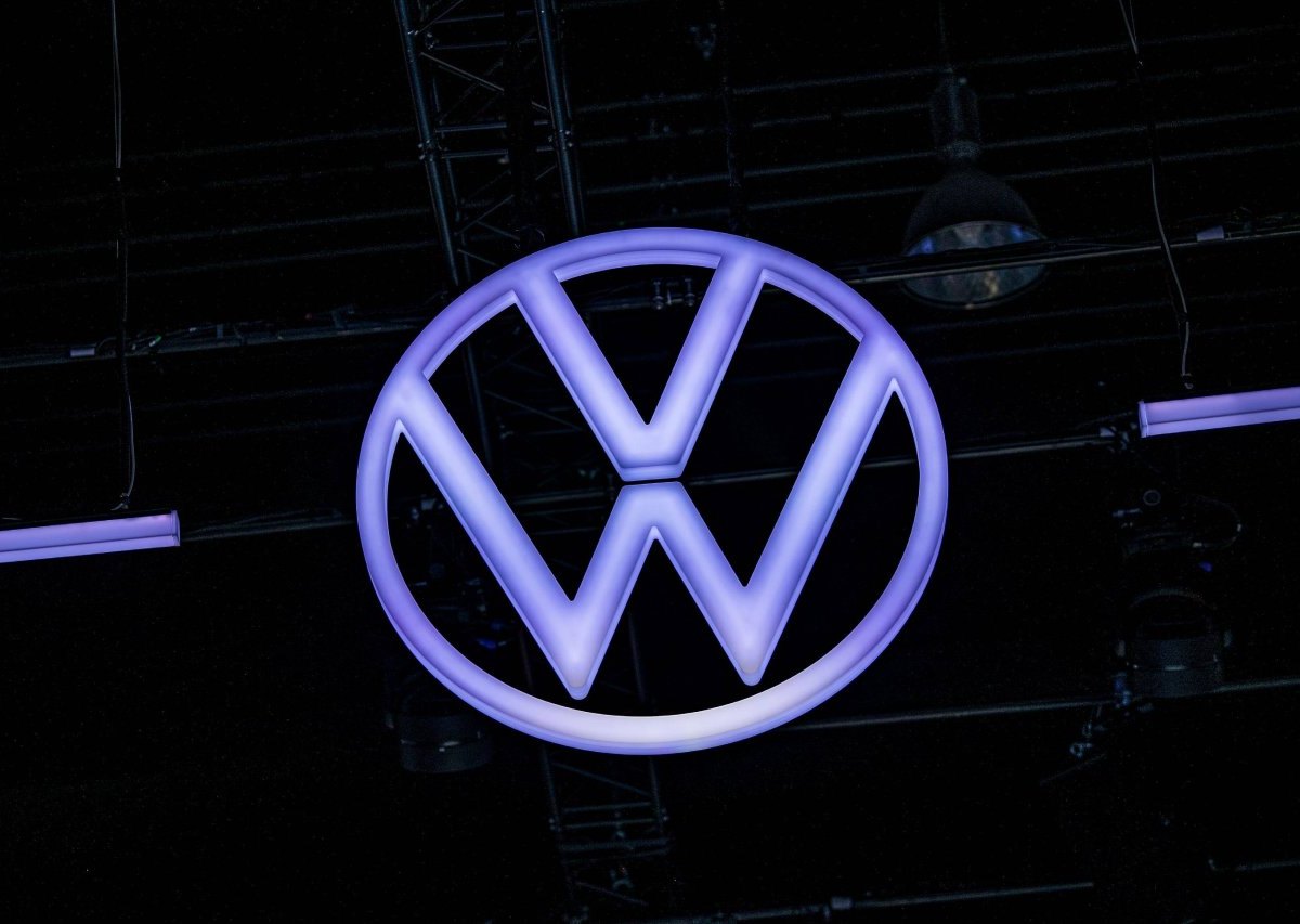 vw logo.jpg