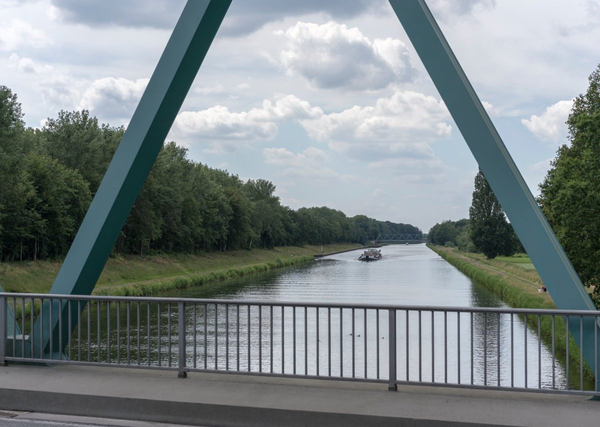 kreis-gifhorn-mittellandkanal.jpg