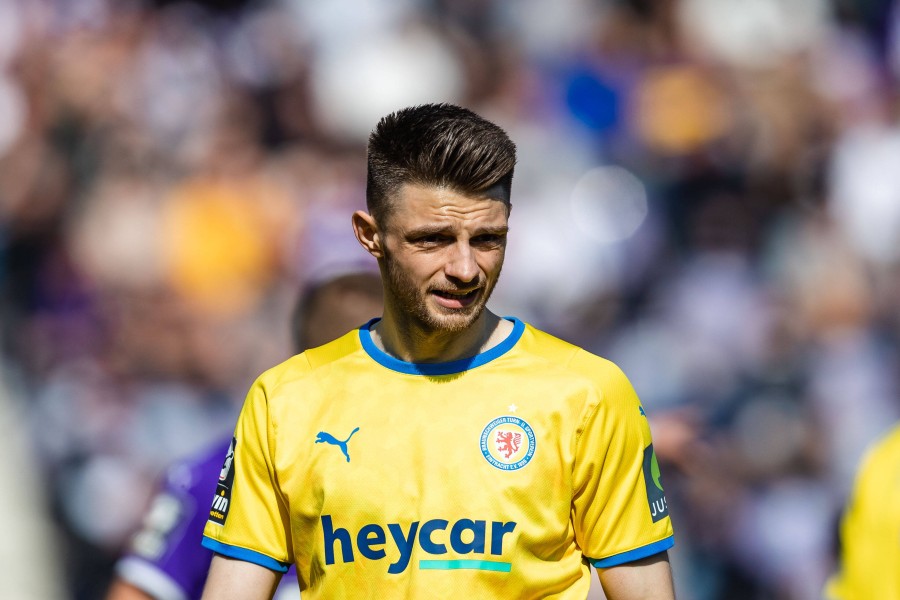 Eintracht Braunschweig verlängert mit Maurice Multhaup.