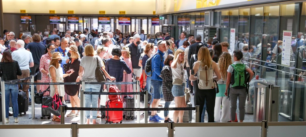 Flughafen-Hannover-Großeltern.jpg