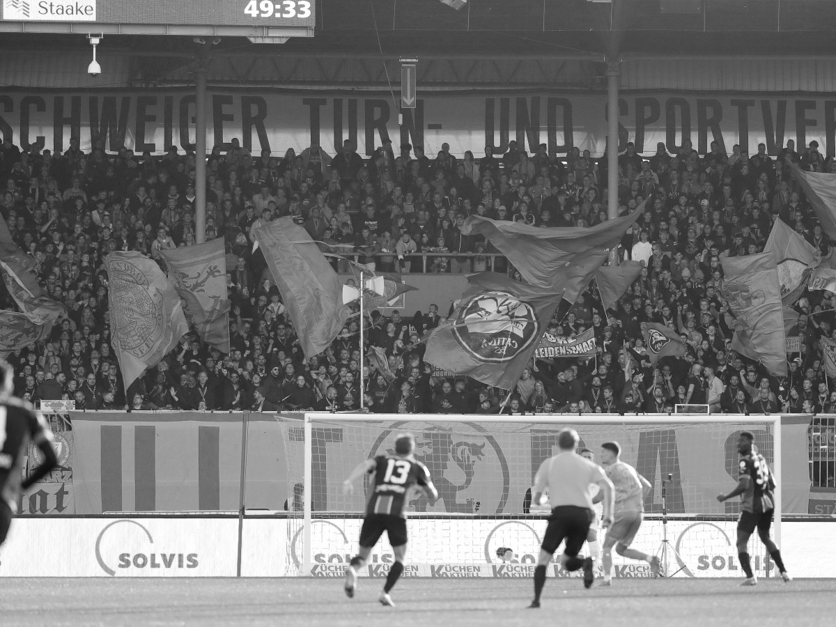 Tragödie im Stadion von Eintracht Braunschweig.