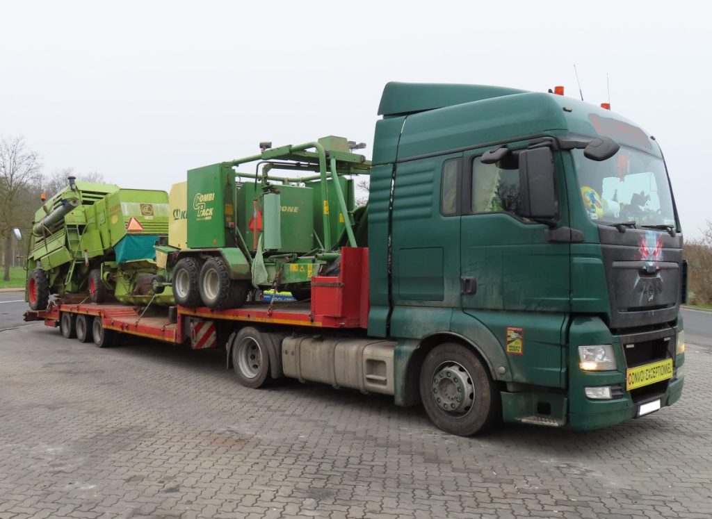 Dieser Schwertransport war auf der A2 bei Braunschweig unterwegs.