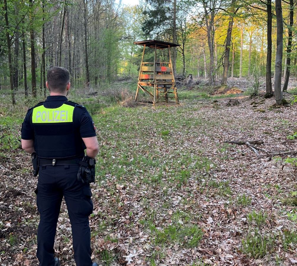 Folgenschwere Fesselspiele im Schaumburger Wald in Niedersachsen!