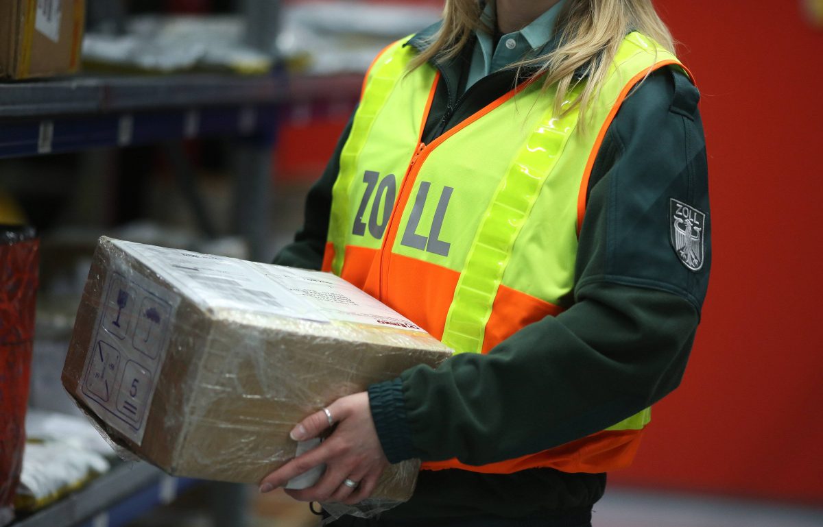 Der Zoll in Gießen beschlagnahmte bereits im Februar zwei Pakete auf dem Weg nach Salzgitter.