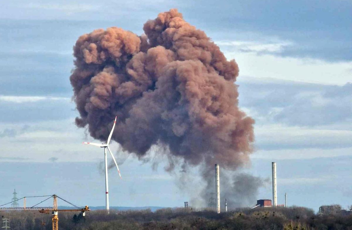 Schlacke-Wolke über Salzgitter!