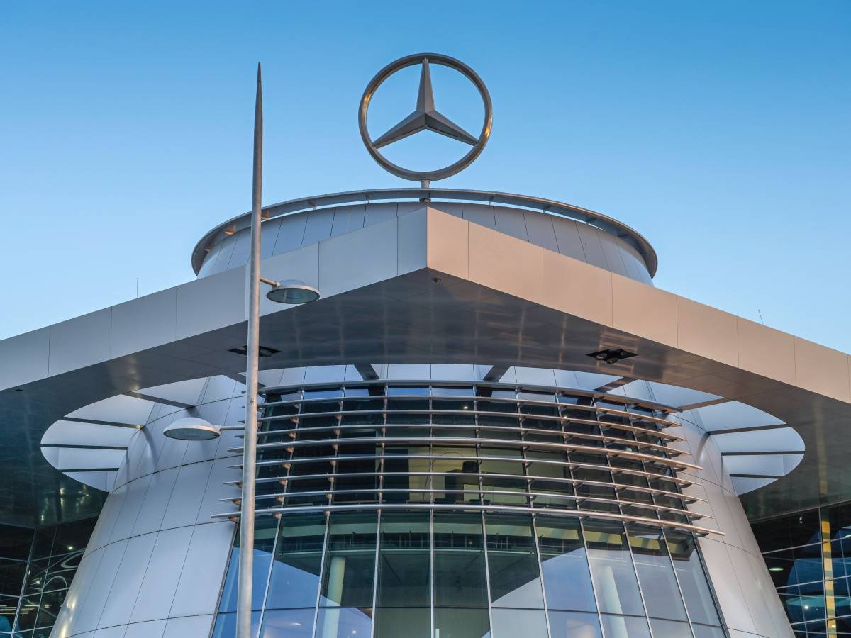 Autohaus Mercedes in Stuttgart