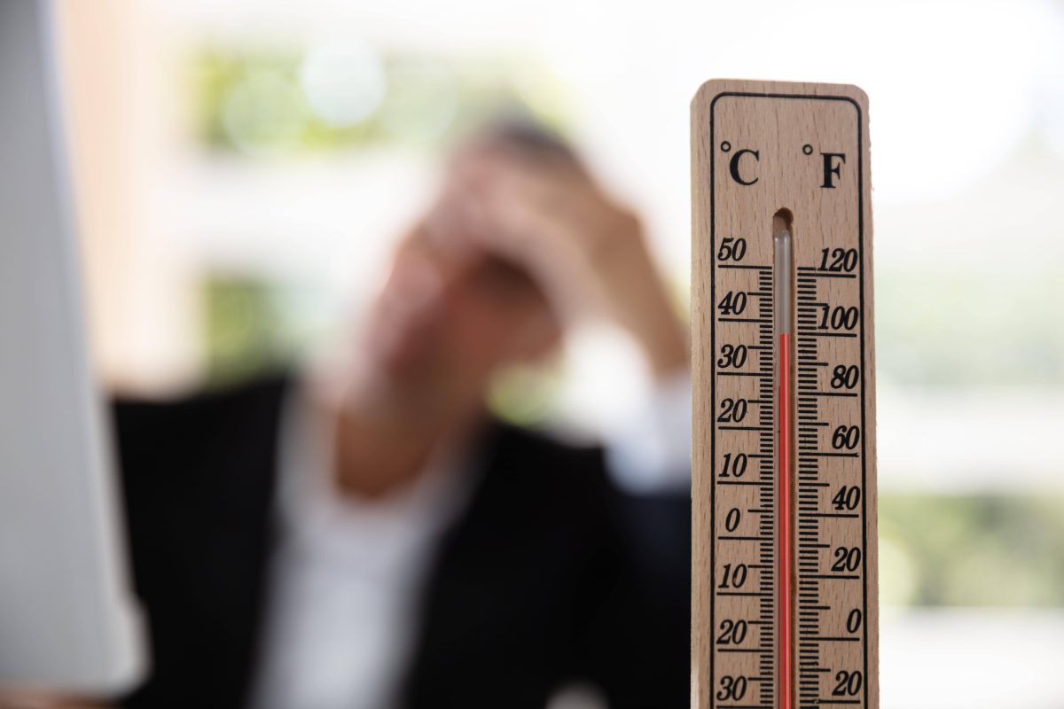 Die Arbeitnehmer in Niedersachsen leiden unter der zunehmenden Hitze wÃ¤hrend der Arbeitszeit. (Symbolbild)