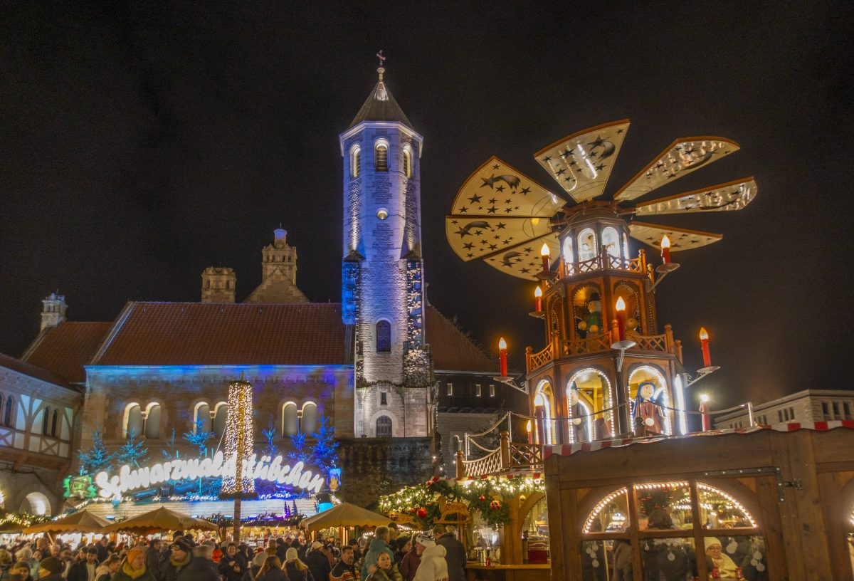 Der Besuch auf dem Weihnachtsmarkt in Braunschweig kÃ¶nnte frostig werden. (Archivbild)