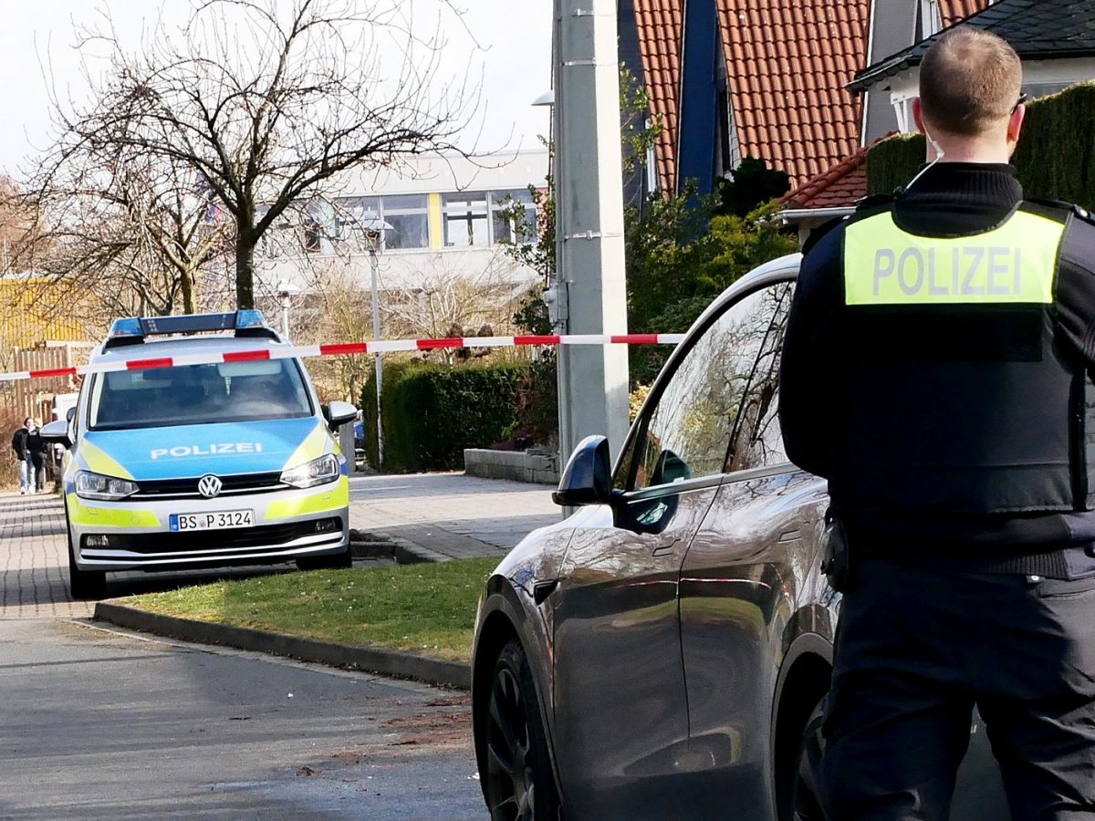 Die Polizei Braunschweig war im Großeinsatz vor Ort in Broitzem.