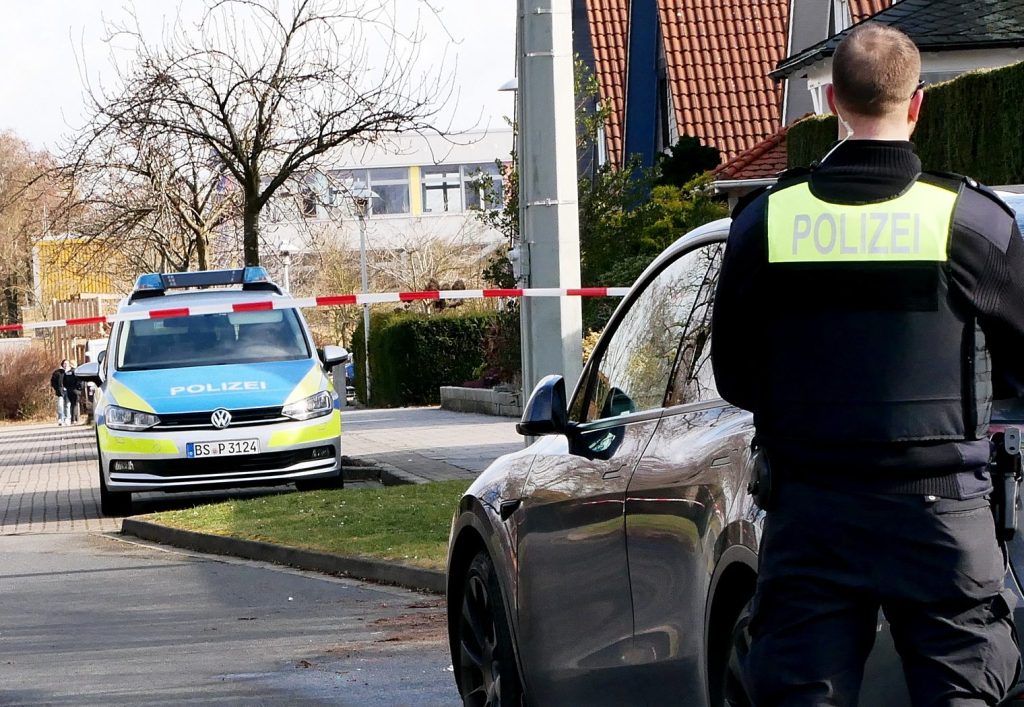 Die Polizei Braunschweig war im Großeinsatz vor Ort in Broitzem.