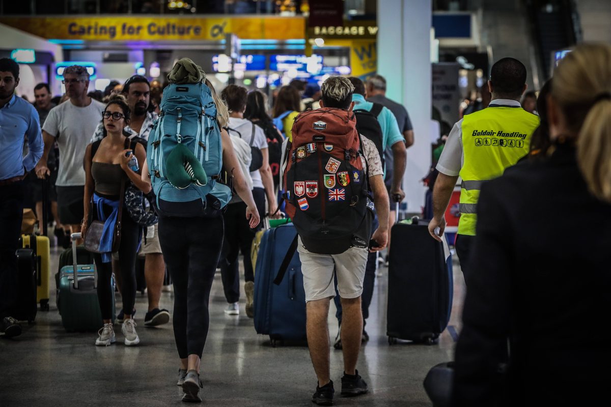 Zum Start der Osterferienzeit könnte ein drohender Ausstand der Fluglotsen in dem beliebten Urlaubsland Reisepläne durcheinanderbringen. Welche Rechte haben Touristen in so einem Fall?
